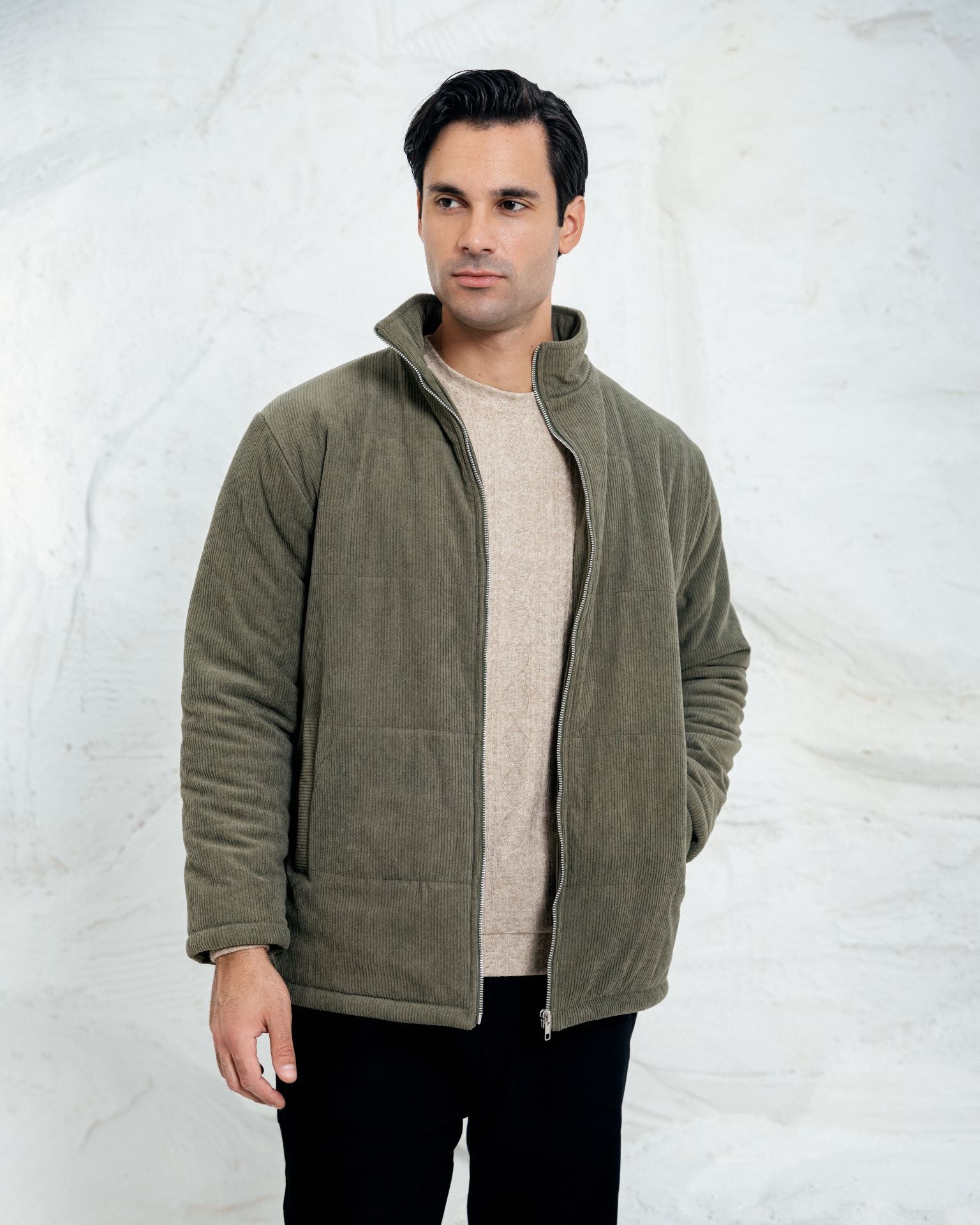 جاكيت كوردروي زيتي