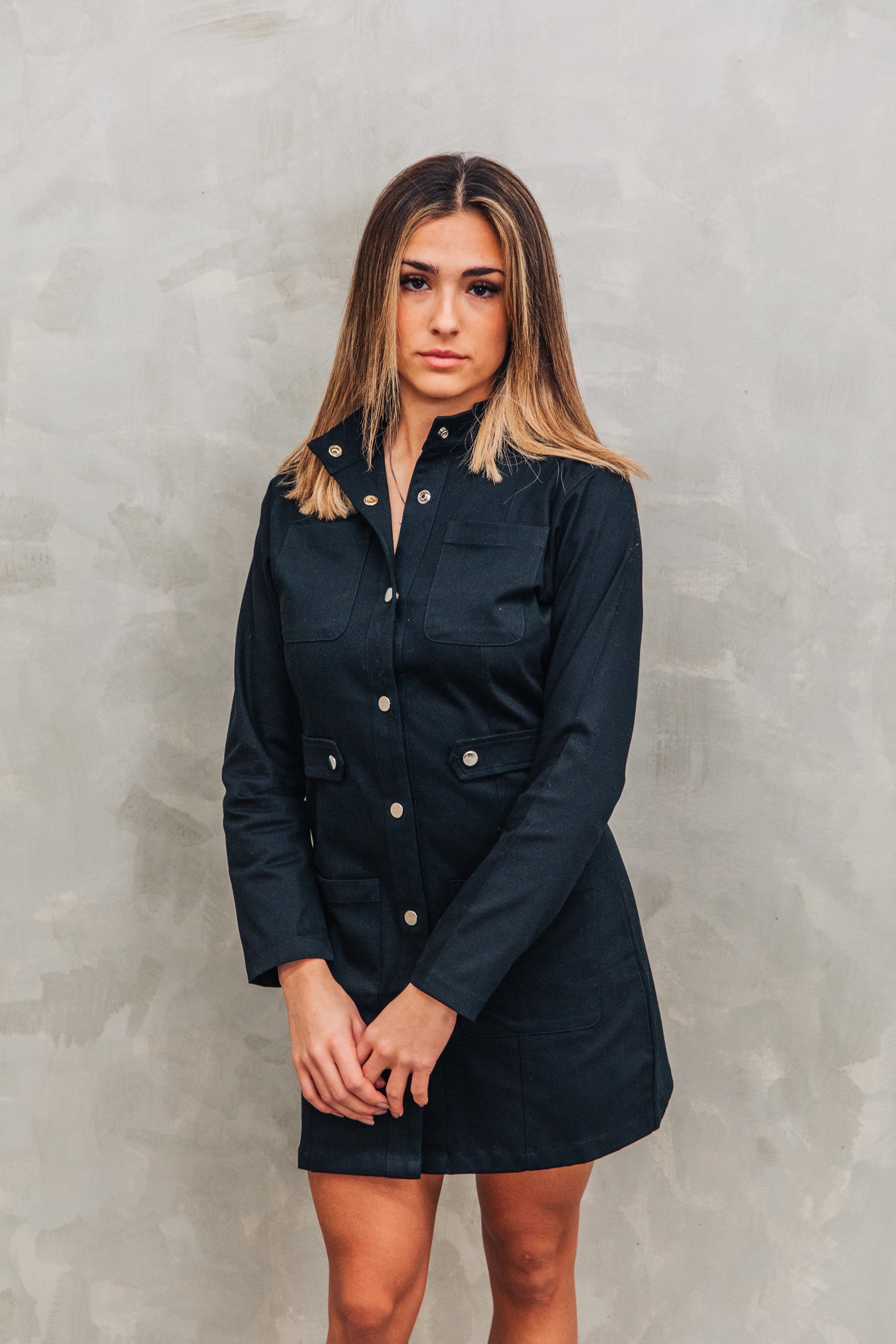 فستان كارجو أسود