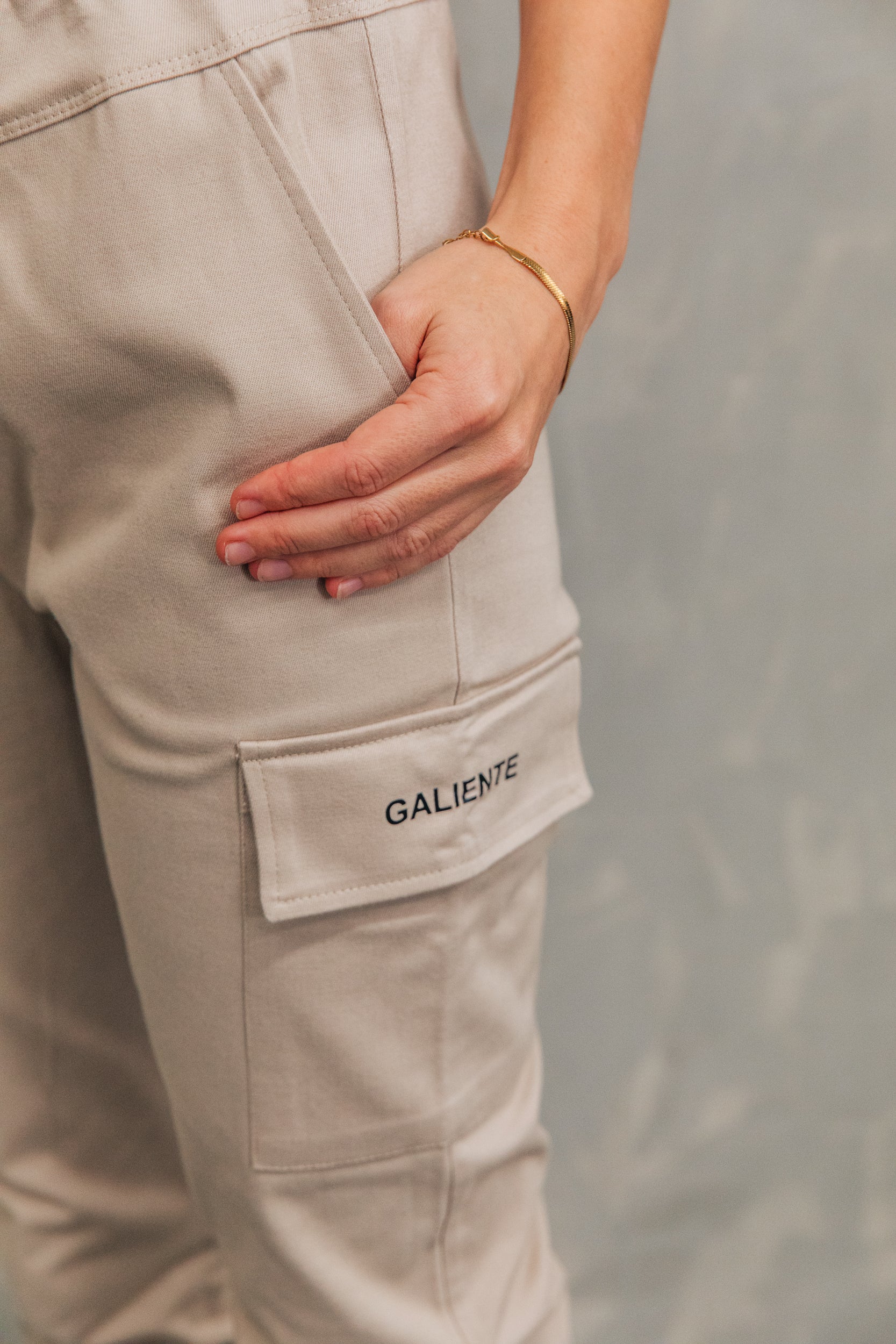 بنطلون كارجو بيج