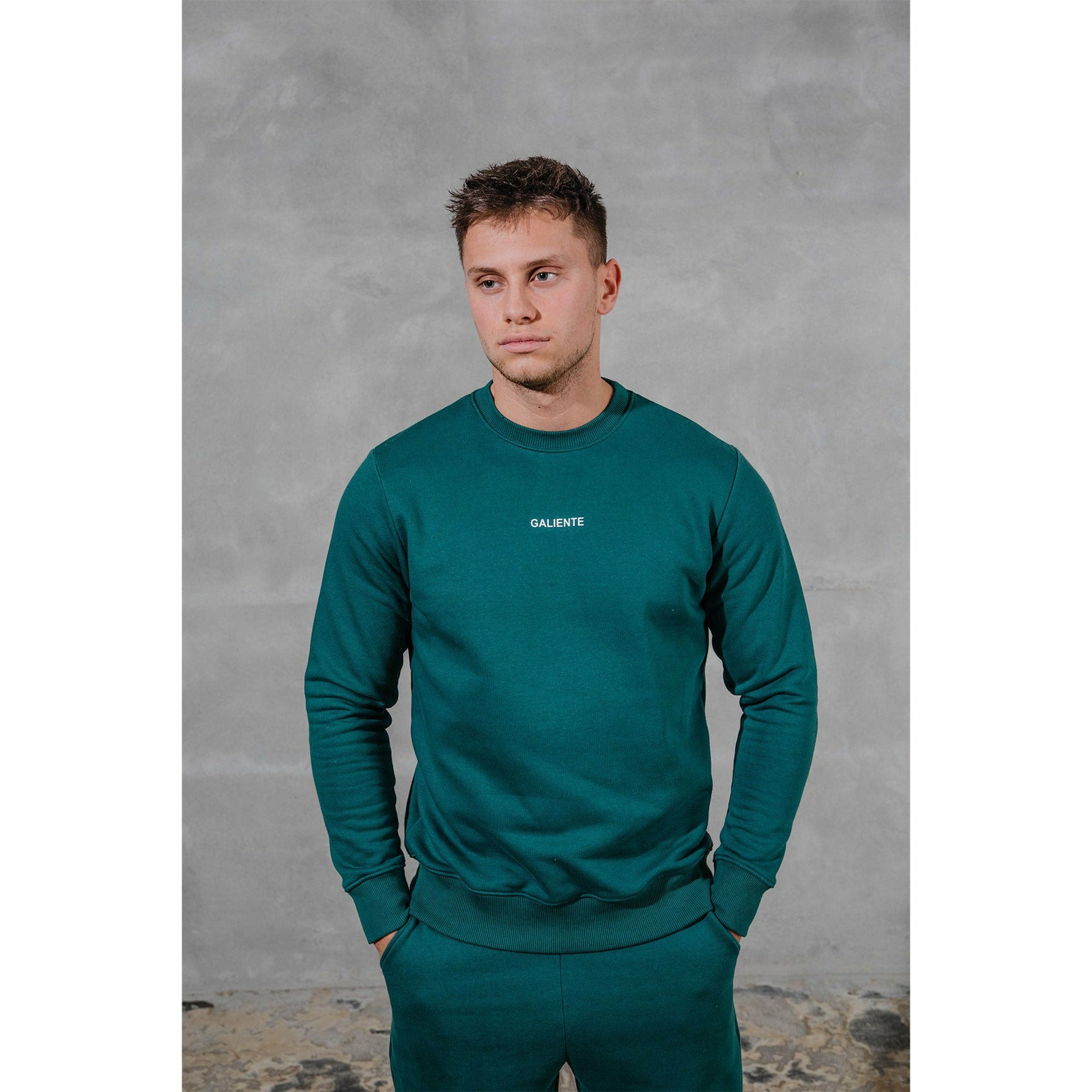 Grøn sweatshirt forside