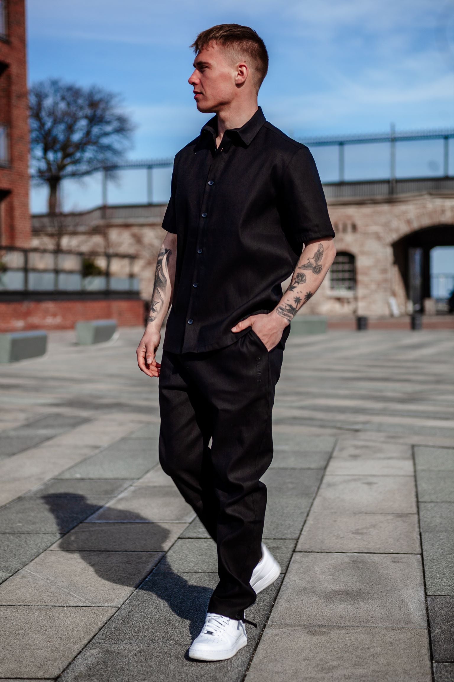 Short-sleeved black linen shirt
